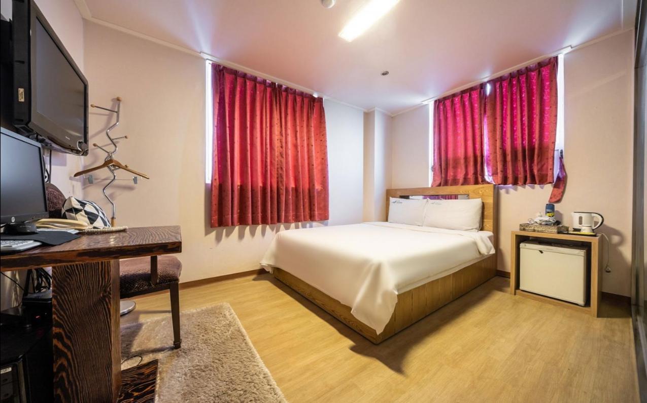 Incheon Airport Yegrina Hotel Exterior photo